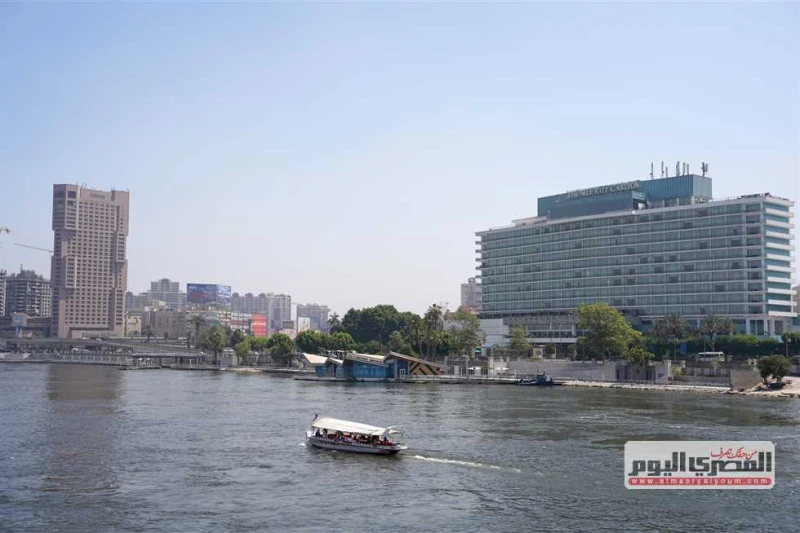 الصغرى تنخفض ل17.. حالة الطقس غدا الأحد 25-8-2024 في القاهرة والمحافظات توقع خبراء هيئة الأرصاد الجوية أن تشهد حالة الطقس غدا الأحد 25 أغسطس 2024،