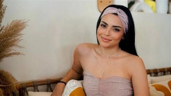 نجوم الفن: تفاصيل شخصية أسماء جلال في فيلم هيبتا 2 نجوم الفن، تفاصيل شخصية أسماء جلال في فيلم هيبتا 2،أنهت الفنانة أسماء جلال تعاقدها على المشاركة في