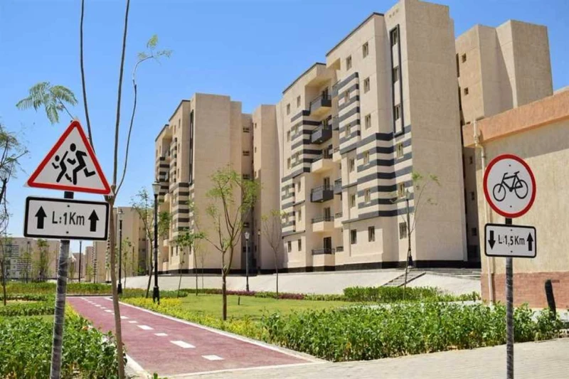 إنذار للشركات المتقاعسة للالتزام بالبرامج الزمنية في أكتوبر الجديدة تابع المهندس محمد عبدالمقصود، رئيس جهاز مدينة أكتوبر الجديدة، الموقف التنفيذي