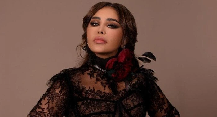 بعد أنباء انفصالها.. تفاصيل أغنية أحلام الشامسي الجديدة الله يصيبكطرحت الفنانة الإماراتية أحلام الشامسي، أحدث أعمالها الغنائية بعنوان الله يصيبك،