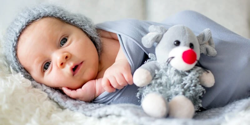 عبارات عن مولود جديد 50 اكتب ايه عن المولود الجديد؟المال والبنون زينة الحياة الدنيا، ولقد وهبنا الله سبحانه وتعالى الأطفال ليكونوا لنا عونا في الحياة فهم الظهر والسند وخير الذرية،