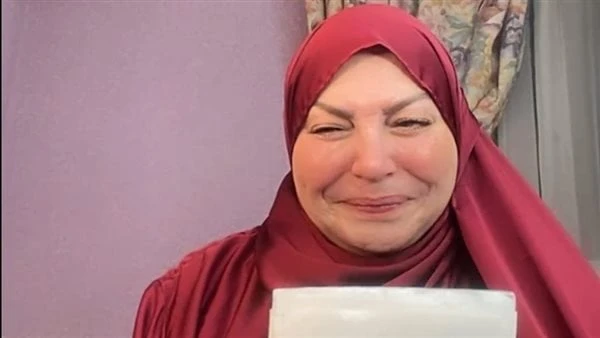 عنده مرض نادر وبيتعذب.. القصة الكاملة للأزمة الصحية لنجل الفنانة ميار الببلاويكعادتها، لا تنتهي أزمات الفنانة ميار الببلاوي، وتطلب دائما الدعاء لها