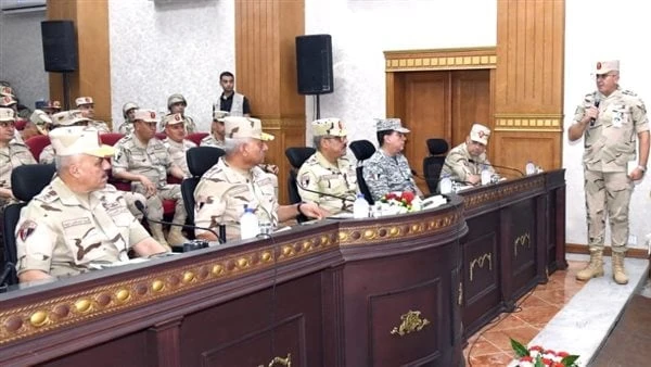 قائد الجيش الثاني الميداني: مستعدون لتنفيذ كافة المهام للدفاع عن أمن الوطن وقدسية أراضيهشهد الفريق أول عبد المجيد صقر القائد العام للقوات المسلحة