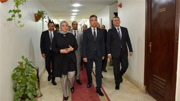 لجنة المساعدات الأجنبية بالتموين: التوسع في إنشاء الأسواق الاستهلاكية والمخازنتفقد الدكتور شريف فاروق وزير التموين والتجارة الداخلية اليوم اللجنة