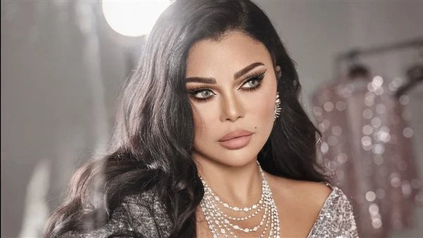 التحقيق مع هيفاء وهبى في نقابة المهن الموسيقية.. الأحد المقبل تعرف على التالي التحقيق مع هيفاء وهبى في نقابة المهن الموسيقية.. الأحد المقبل، قررت