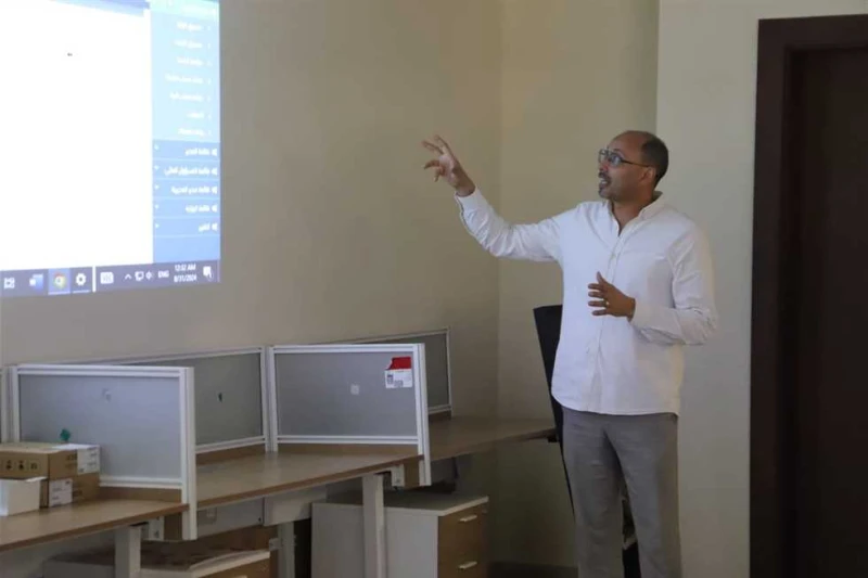 ب14 محافظة.. تدريب مديريات العمل على منصة العمالة غير المنتظمة الإلكترونية (تفاصيل) أعلنت وزارة العمل، اليوم السبت، عن بدء سلسلة من الدورات التدريبية