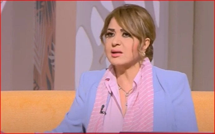 مادلين طبر عن أسباب انفصالها عن زوجها: كنت بعدي وبطنش لكن كان مريض بحب الستاتكشفت الفنانة مادلين طبر، لأول مرة، عن سبب انفصالها عن زوجها، بعد زواج استمر لمدة 7 سنوات، وذلك أثناء حل