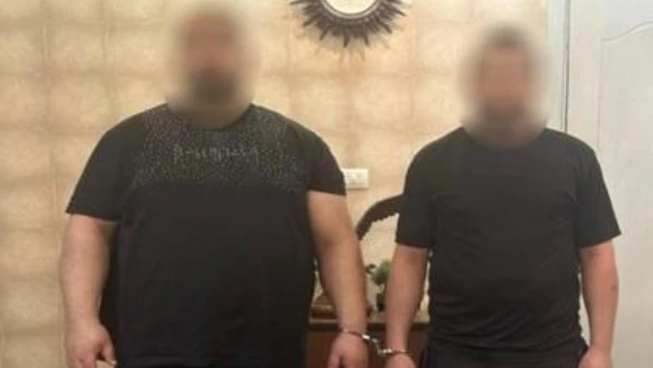 استرجاع ديون مقابل تماثيل فرعونية.. ضبط عصابة شركة الحراسات المزيفة بالقاهرة كشف وزارة الداخلية ملابسات ما تم تداوله على مواقع التواصل الاجتماعي،