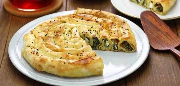 طريقة عمل البرك التركى.. طبق شهى ومحبوبالبرك التركي () هو أحد أشهر الأطباق التركية التي تعد بمثابة معجنات محشوة بحشوات مختلفة. يعتبر هذا الطبق من