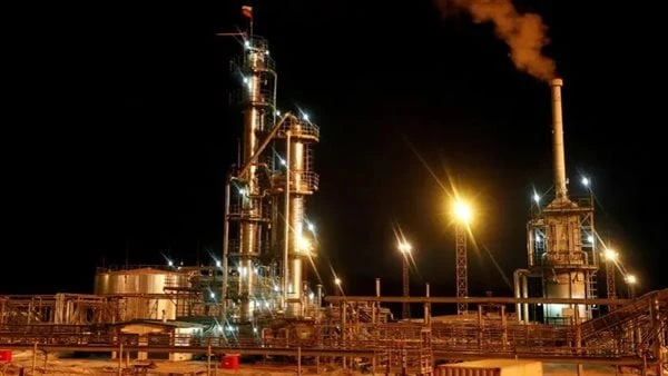 أسعار النفط تتراجع مع تركيز الأسواق على مخاوف الطلبتراجعت أسعار النفط قليلا الثلاثاء 13 أغسطس لتكسر سلسلة مكاسب استمرت خمسة أيام مع إعادة تركيز