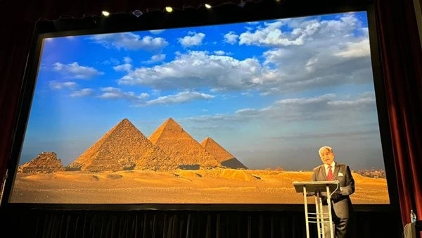 زاهي حواس يلقي محاضرة عن أحدث الاكتشافات الأثرية بمدينة بولينج جرين بأمريكاألقى عالم الآثار المصرية الدكتور زاهى حواس محاضرة عن الاكتشافات الأثرية