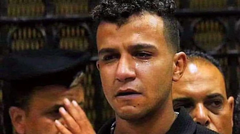 منتج شهير يعد عصام صاصا: هخرجك من السجن للسينما أبدى المنتج بلال صبري، صاحب شركة الكينج، تعاطفه مع المطرب الشعبي عصام صاصا بعد الحكم بحبسه 6 أشهر،