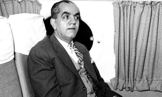 محمد عبد المطلب.. محطات في حياة ملك المواويل الشعبية في ذكرى ميلاده تعرف على التالي محمد عبد المطلب.. محطات في حياة ملك المواويل الشعبية في ذكرى