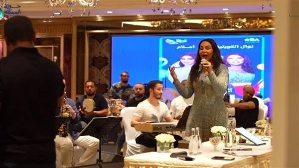 قبله بساعات.. صور من بروفات حفل أحلام بالسعوديةأجرت الفنان أحلام بروفات مكثفة مساء أمس الأحد استعداد لحفلها المنتظر احياءه مساء اليوم الأثنين على