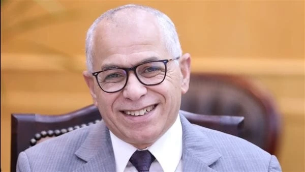 طارق سلمان مساعدا للأمين العام لبيت الزكاة والصدقات للإمداد الطبيكلف الدكتور سلامة جمعة داود، رئيس جامعة الأزهر، الدكتور طارق محروس سلمان، نائب رئيس جامعة الأزهر السابق للدراسات ال