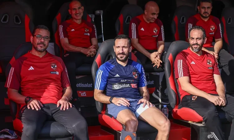 -رغم ضم عطية الله.. الأهلي يجدد تعاقد علي معلول لموسم إضافي .. رياضة، رغم ضم عطية الله الأهلي يجدد تعاقد علي معلول لموسم إضافي،قرر مسؤولو النادي