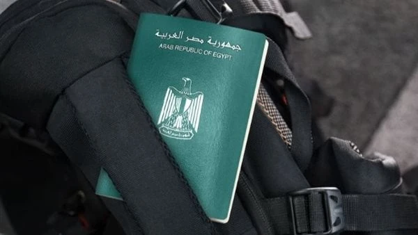فى حال ضياعه.. رسوم استخراج جواز سفر بدل فاقديسعي الكثير من المواطنين إلي السفر للخارج إما بهدف التنزه أو زيارة الأقارب والأصدقاء أو العمل أو الدراسة