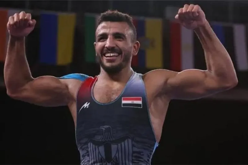 إنهاء إجراءات الإفراج عن كيشو من باريس تمهيدا لترحيله اليوم إلى القاهرةأغلق مسؤولون مصريون الإجراءات للإفراج عن المصارع المصري محمد إبراهيم كيشو في باريس بعد اتهامه بالتحرش بفتاة.و