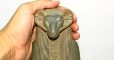 حكاية بركات.. نحات مصرى علم الفرنساويين فن النحت فى متحف اللوفر المرأة والمنوعات المرأة والمنوعات، حكاية بركات نحات مصرى علم الفرنساويين فن النحت فى