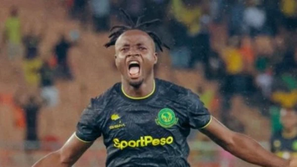 30 ألف دولار.. التفاصيل الكاملة لسرقة اللاعب الكونغولي فيستون مايييلي بالتجمع الخامس في حادثة أثارت اهتماما واسعا، أظهرت التحريات الأولية التي أجراها رجال مباحث التجمع الخامس عن تف