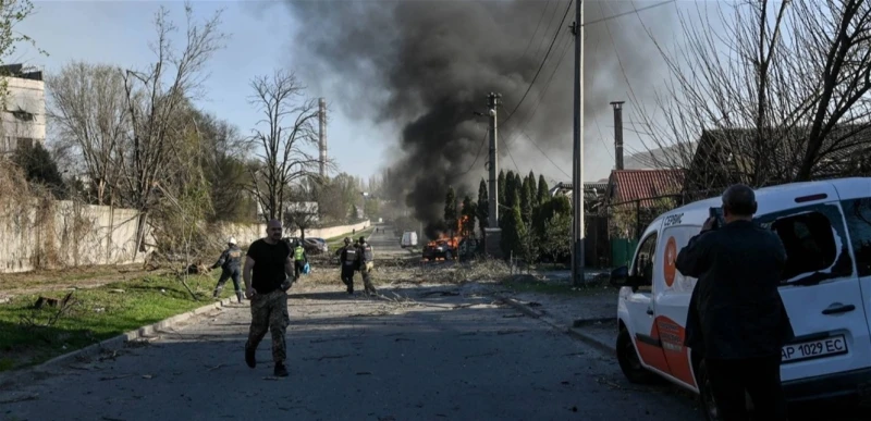 كوفيد جديد.. مرض مجهول يتفشى بجنوب أوكرانيا وهذه أعراضه! صحة شاهد المقال التالي من صحافة لبنان عن كوفيد جديد مرض مجهول يتفشى بجنوب أوكرانيا وهذه أعراضه!، كشف سيرغي ليبديف منسق العم