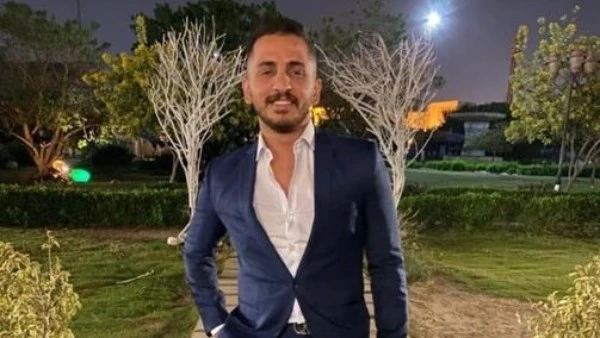 وفاة عريس من منيا القمح فجأة بجوار عروسه في سيارة الزفاف كشف الدكتور جمال شعبان، العميد السابق لمعهد القلب القومي، سر وفاة عريس المنيا الشاب إسماعيل