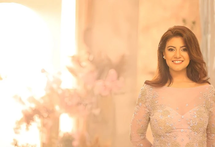 الأصول العربية، ياسمين علي تفتخر بعروبتها في أغنيتها الجديدة طرحت الفنانة ياسمين علي، أحدث أعمالها الغنائية بعنوان الأصول العربية، عبر موقع