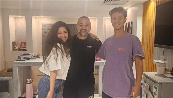 أحمد داش ومايان السيد يصوران نجوم الساحل بدأ المخرج رؤوف السيد تصوير فيلمه الجديد نجوم الساحل، بمشاركة عدد من النجوم الشباب.الفيلم بطولة أحمد داش،