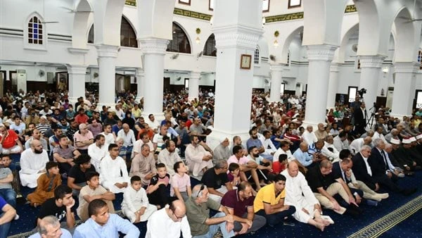 غير دقيق ولا يفهمه العامة.. عالم بالأزهر يعلق على عنوان خطبة الجمعة اليومحددت وزارة الأوقاف، موضوع خطبة الجمعة اليوم، لتكون تحت عنوان : أفتان أنت يا معاذ؟! على أن يعمم هذا الموضوع