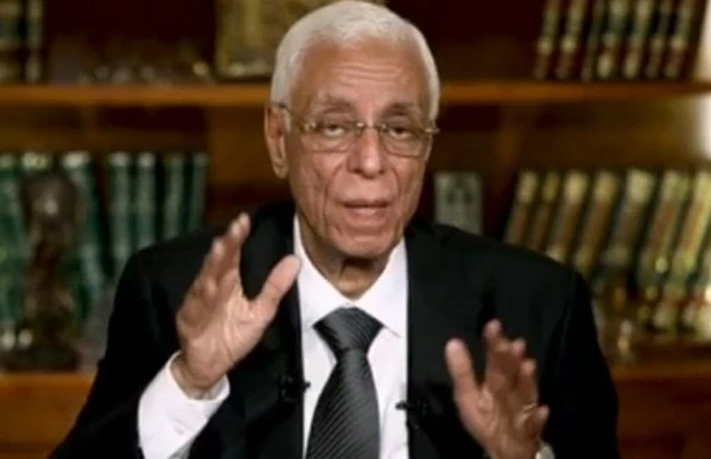 ما تأثير وجبات الدليفري على مرضى الكوليسترول؟ حسام موافي يحذر (فيديو) الدكتور حسام موافيأكد الدكتور حسام موافي، أستاذ الحالات الحرجة بكلية طب قصر