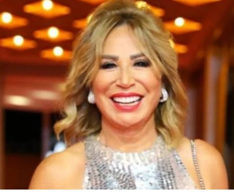 ماحدش يقدر يرد علي تامر امين ومرتضي الا ايناس الدغيديردت المخرجة المصرية إيناس الدغيدي على الهجوم الذي طالها من رئيس نادي الزمالك السابق مرتضى منصور، الذي ألمح إلى وجود علاقة غير س