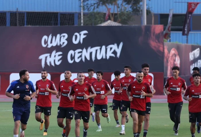 تفاصيل أول صدام بين لجنة التخطيط الجديدة بالأهلي ومارسيل كولر قدمت لجنة التخطيط الجديدة بالنادي الأهلي برئاسة مختار مختار وعضويها زكريا ناصف ومحمد