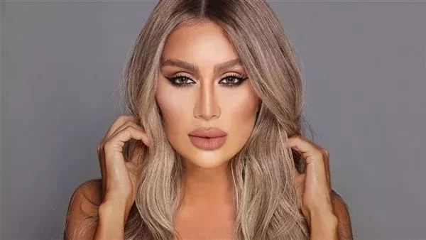 مايا دياب تستعرض أناقتها بفستان جلد شاهدحرصت الفنانة اللبنانية مايا دياب على مشاركة متابعيها عبر حسابها الرسمي على موقع التواصل الاجتماعي إنستجرام،