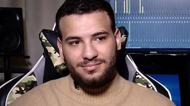 مسلم ينشر صورة جديدة ويعلق: العفاريت هيحضروا تعرف على التالي مسلم ينشر صورة جديدة ويعلق: العفاريت هيحضروا، 10 50 م الأحد 11 أغسطس 2024 كتبت نورهان