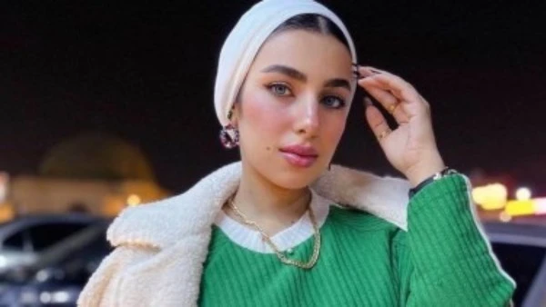 استولوا على الملايين.. تأجيل محاكمة البلوجر هدير عاطف لجلسة 24 سبتمبر أجلت المحكمة الاقتصادية، اليوم، ثاني جلسات محاكمة البلوجر هدير عاطف وطليقها وشقيقته هاجر وزوجها تامر، لجلسة 24