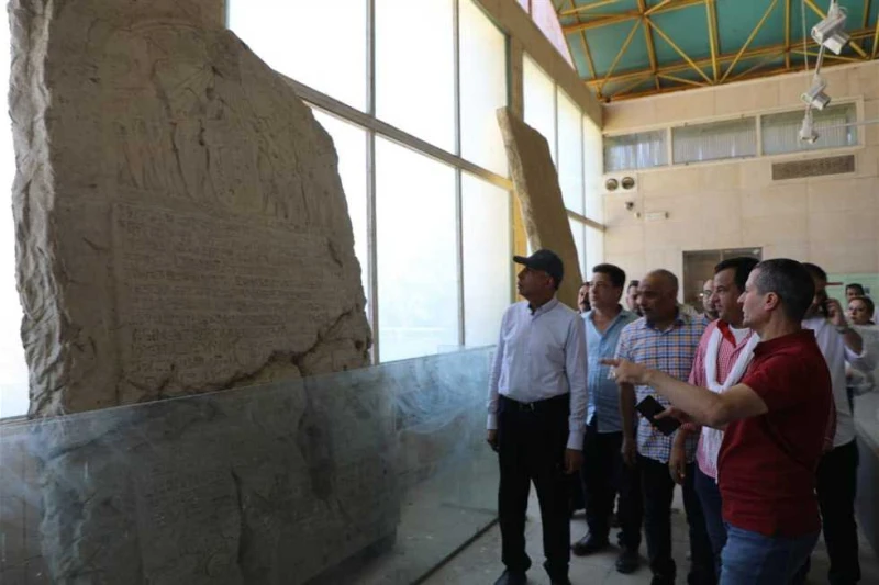 من تل العمارنة.. كدواني: خطة طموحة لاستعادة مكانة المنيا على الخريطة السياحية العالمية استكمل اللواء عماد كدواني محافظ المنيا، زياراته الميدانية للمناطق الأثرية والمعالم السياحية د