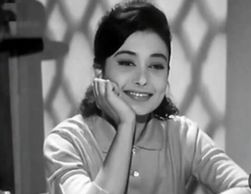 ايمان دفعت الغرامه واتجوزت ماكس الالمانيبدأت ب أوتوجراف وانتهت بغرامة 1800 ألف جنيه .. قصة زواج إيمان من المهندس الألماني ماكس..فى 31 مايو 1960 تم