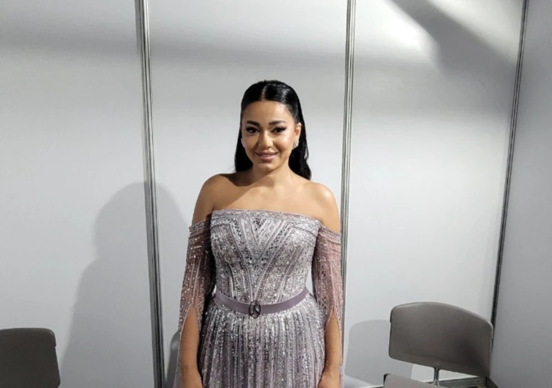 رحمة رياض بحفل كامل العدد مع جورج وسوف وآدم في بيروت..خاص لسيدتي بالفيديو والصور شاهد المقال التالي من صحافة السعودية عن رحمة رياض بحفل كامل العدد مع