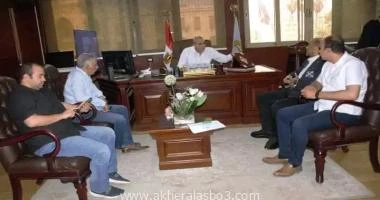 الغربية: متابعة رشدي ابوطالب ناقش اللواء أشرف الجندي محافظ الغربية، ، خلال لقائه الأسبوعي مع أعضاء مجلسي النواب والشيوخ بالمحافظة ،عددا من قضايا