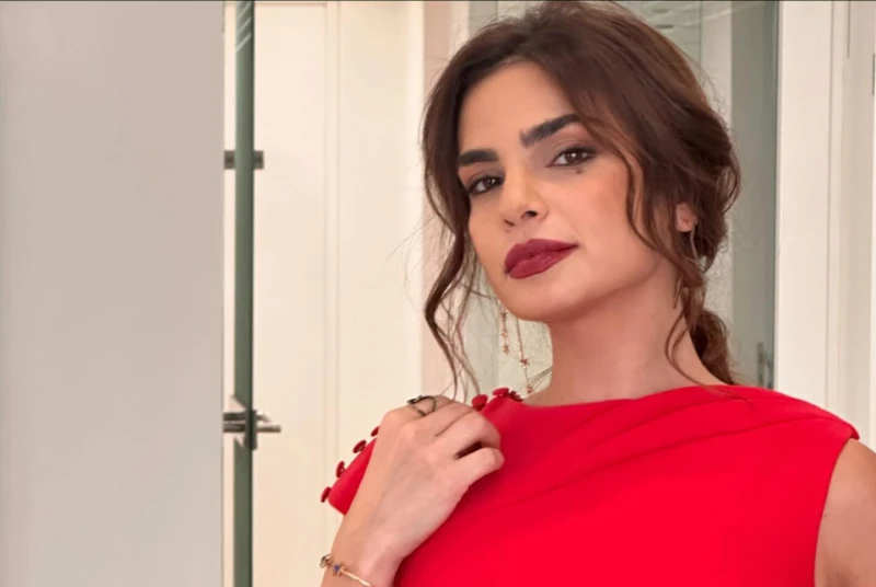 حصري- ريتا حايك في أول تعليق بعد انسحابها من بطولة المسلسل المعرب إيزيل الى جانب باسل خياط بعد تواجدها منذ نحو عشرة أيام في تركيا عقب مغادرتها بيروت متوجهة بحماسة إلى اسطنبول للمشا