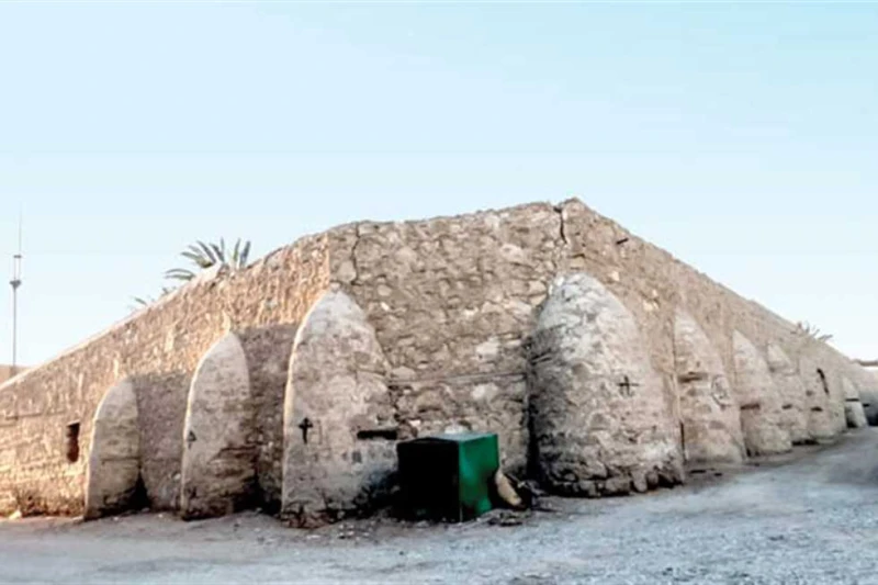 الإهمال يضرب شونة القصير التاريخية من بين عدة أماكن ومنشآت تاريخية وأثرية متنوعة تزخر بها مدينة القصير جنوب البحر الأحمر، تعد شونة تخزين وتصدير