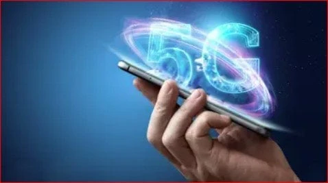 بسرعة 10 جيجابايت في الثانية.. موعد تطبيق تقنية الجيل الخامس 5تقنية الجيل الخامس 5.. أكدت الشركة المصرية للاتصالات حصولها على رخصة تشغيل خدمات الجيل الخامس 5 للهاتف المحمول، من قبل