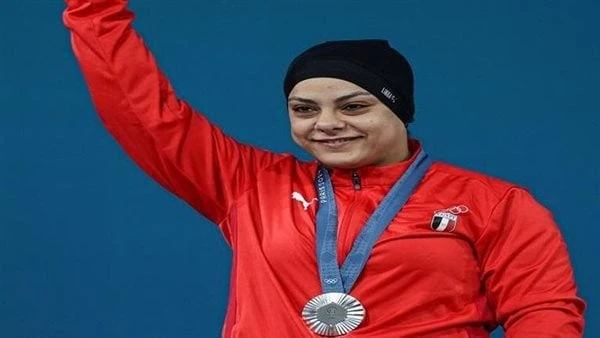 حياة كريمة: فخورون بالبطلة سارة سمير وبإنجازها الكبيرهنأت مؤسسة حياة كريمة البطلة سارة سمير، لاعبة منتخب مصر لرفع الأثقال على فوزها بالميدالية الفضية في دورة الألعاب الأولمبية باري