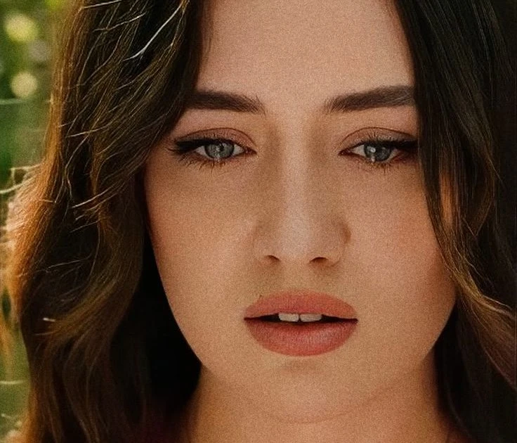 رواية اسرار الظلال الغامضة كاملة جميع الفصول عارف!!_عمر:كنت مستني اللحظة إلى تقوليلي عليها عشان أتأكد إذا كنت بتحبيني ولا لأ _تيا:أنا خايفة عليك يا عمر وكنت حرفيا فى صراع كل يوم_عم