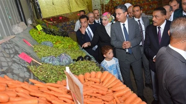 التموين توجه بتخصيص أماكن بالمجمعات الاستهلاكية لطرح الخضروات والفاكهة بأسعار مخفضةوجه الدكتور شريف فاروق -وزير التموين والتجارة الداخلية الشركة