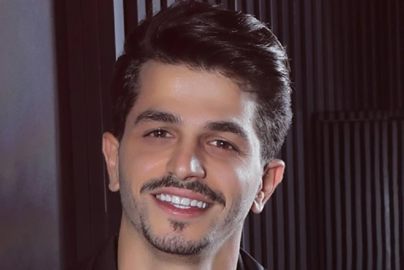 وائل كفوري ومروان خوري يحاربان عباس جعفر افاق عربية - طرح الفنان الكوميدي عباس جعفر أحدث أعماله الفنية على منصة يوتيوب، وهي أغنية بدا قعدة، ليتفاجأ