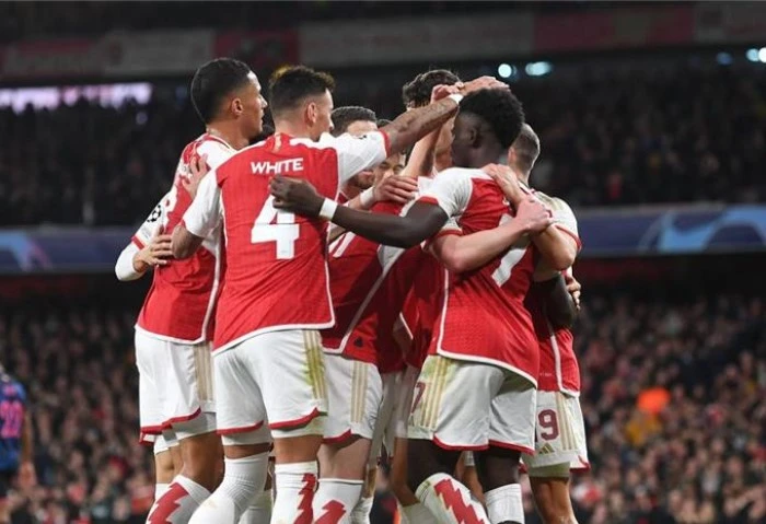 يلا شوت بث مباشر أرسنال و أولمبيك ليون في مباريات الودية 2024 يلا شوت بث مباشر مباراة أرسنال وأولمبيك ليون في مباريات الودية 2024، يستعد فريق نادي