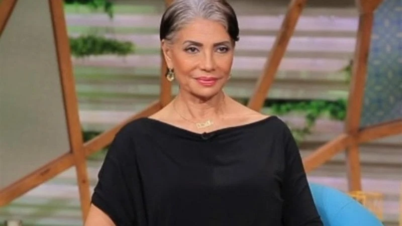 فن: سوسن بدر تعلق على تعرضها لوعكة صحية مفاجئة اقرأ في أفاق عربية سوسن بدر تعلق على تعرضها لوعكة صحية مفاجئة، حرصت الفنانة سوسن بدر على توضيح حقيقة