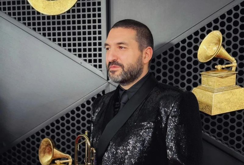 اقصاء الموسيقي ابراهيم معلوف عن لجنة مهرجان دوفيل ظلما اليكم ما حصل بعد أن أعلن الموسيقي اللبناني العالمي إبراهيم معلوف، زوج الفنانة اللبنانية، هبة