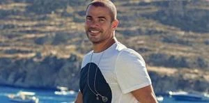 عمرو دياب يتصدر الترند أثناء ممارسة الرياضة تعرف على التالي عمرو دياب يتصدر الترند أثناء ممارسة الرياضة، وكالات السوسنةانتشر فيديو عبر مواقع التواصل